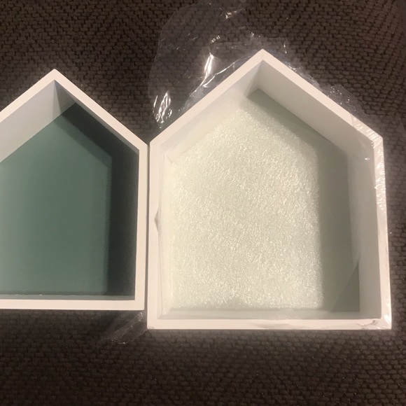 New Target Set of Two Painted Wood Houses, Insertable/Stackable Display Decor - Picture 7 of 16
